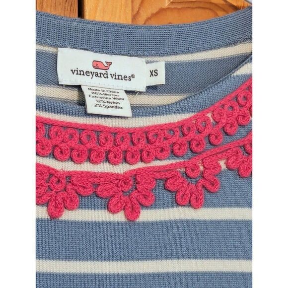 Vineyard Vines Dress Size XS Blue White‎ Striped Pop Pink Floral Embroidered - Picture 1 of 8